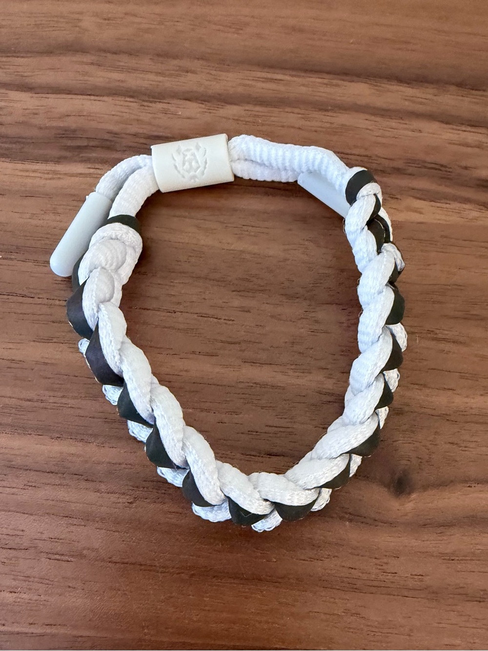 LIONKING Black White Reflective Braided Shoelace Bracelet 8.5 Inch